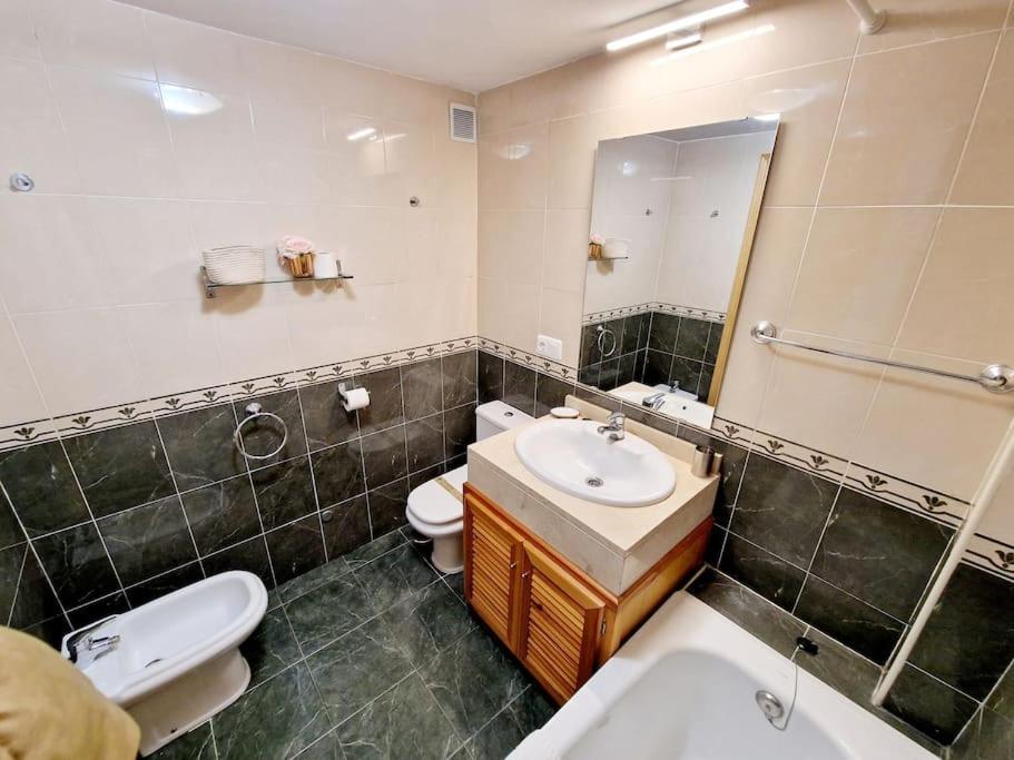 Royal Golf View: 2Br, Pools & Ac Apartment Sitio de Calahonda Bagian luar foto