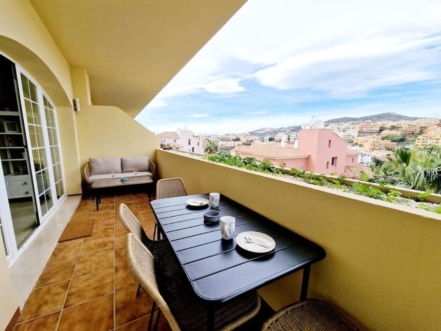 Royal Golf View: 2Br, Pools & Ac Apartment Sitio de Calahonda Bagian luar foto